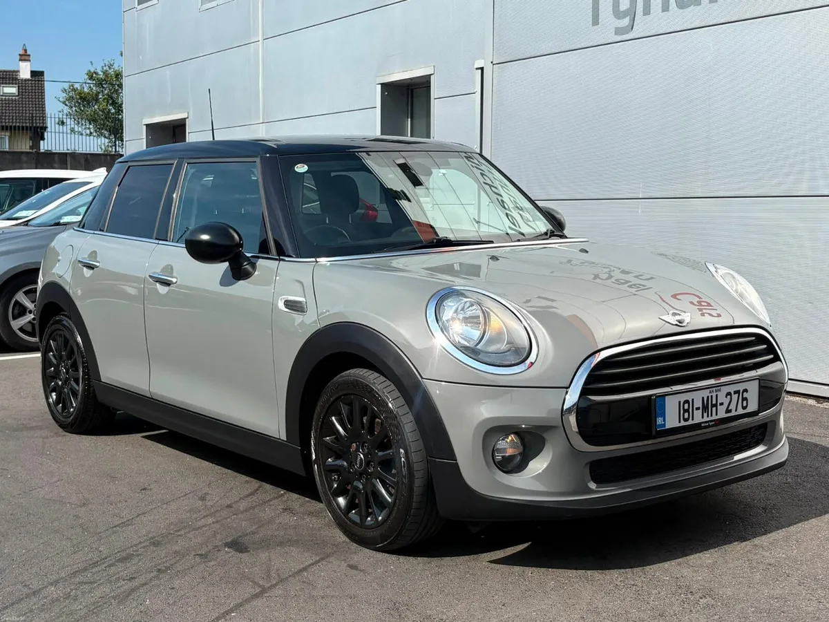 2018 Mini Cooper 1.5 Petrol, 5 Door, 16" Alloys - Image 5