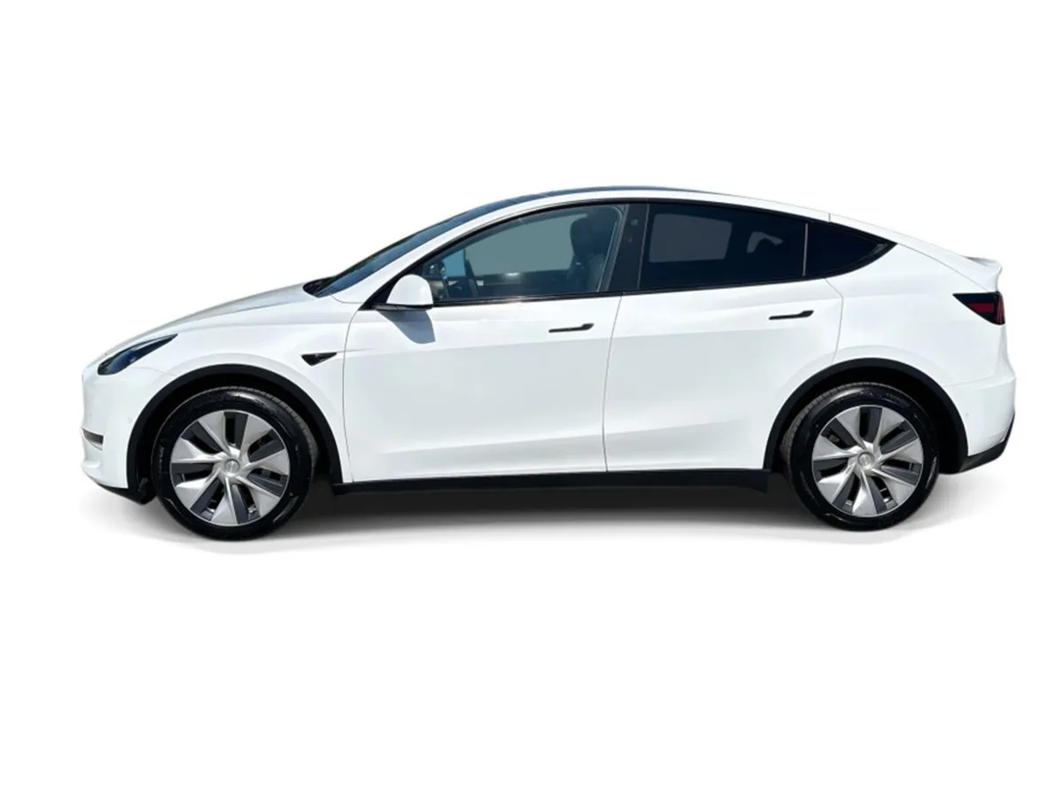 Tesla Model Y Long Range All Wheel Drive - Image 6