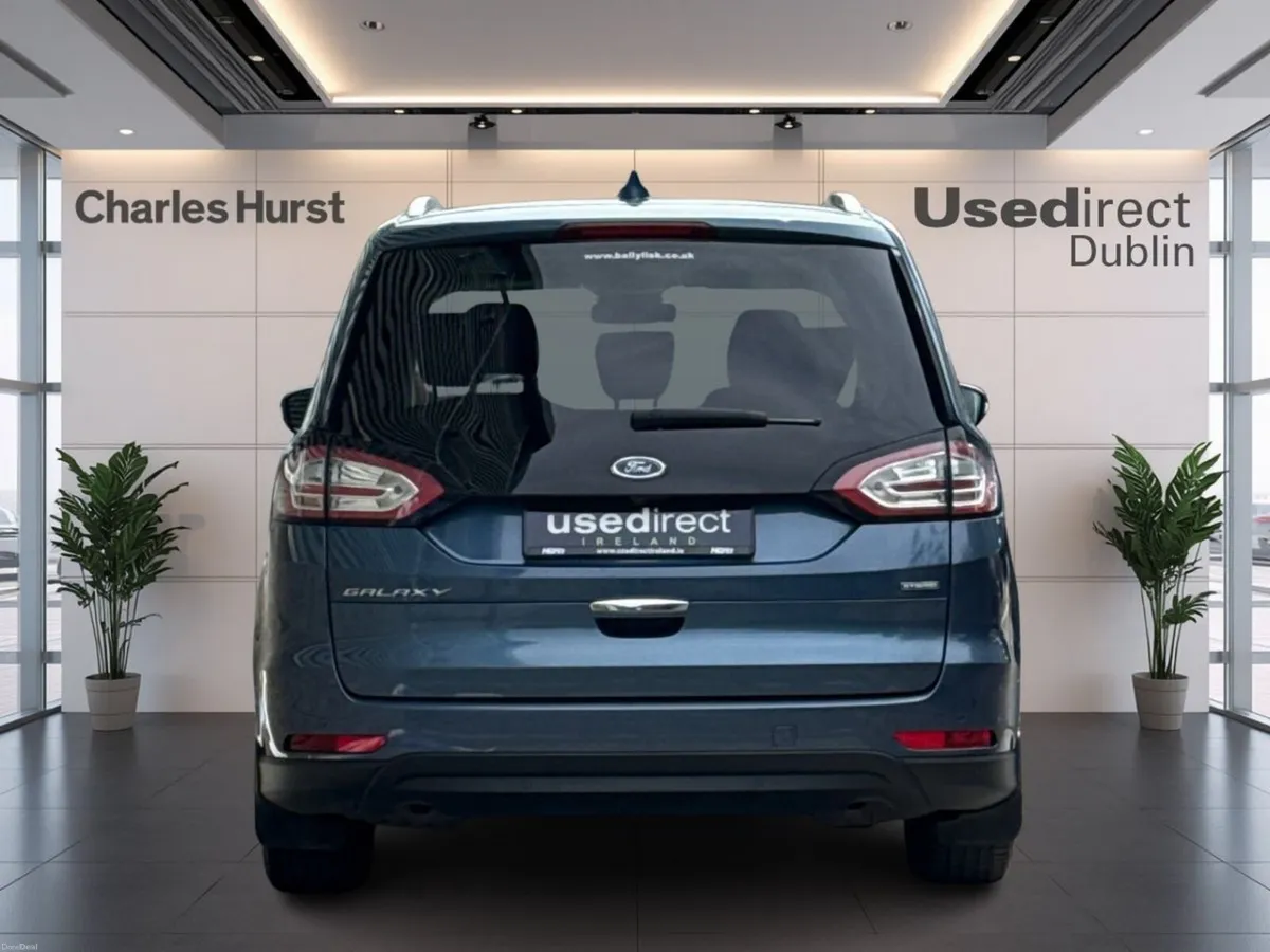 Ford Galaxy Galaxy Titanium Hybrid 2.5  (AUTOMATIC - Image 4