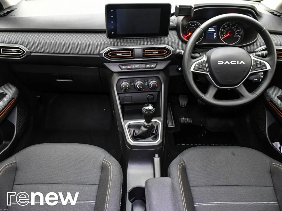 Dacia Sandero Stepway TCe 90 STEPWAY Expression - Image 2