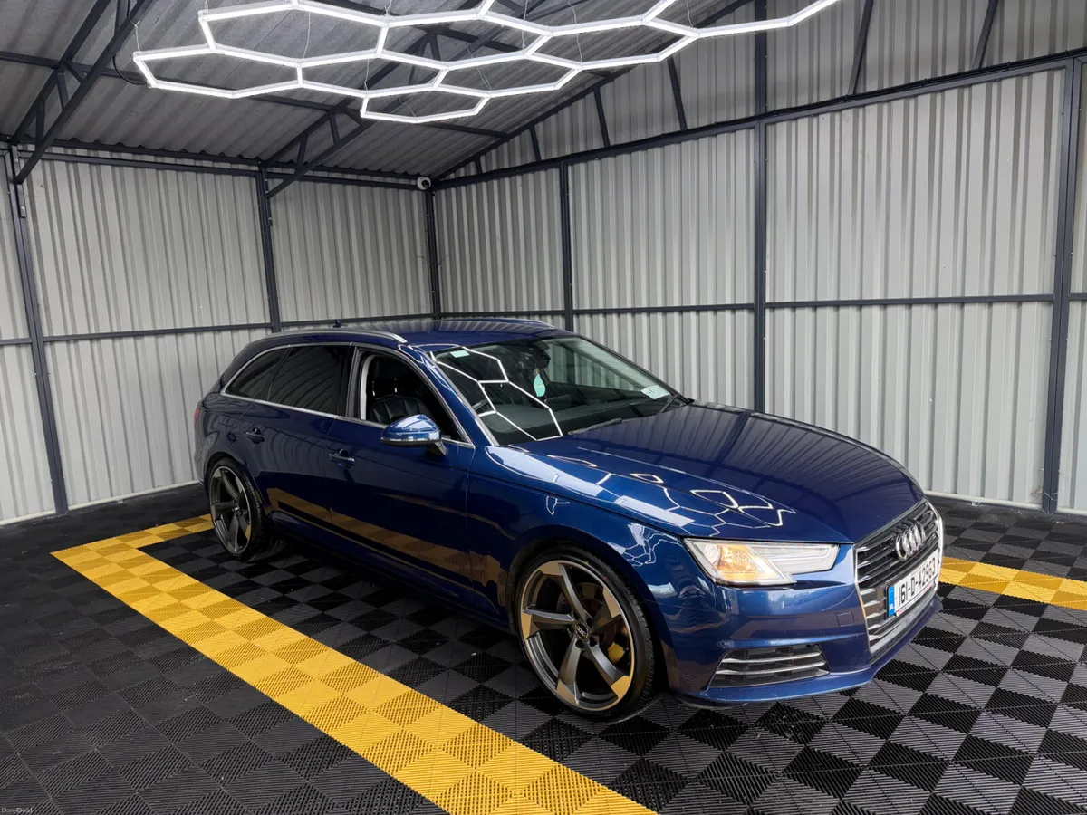 Audi A4 2016 Avant Manual 2.0Tdi - Image 1