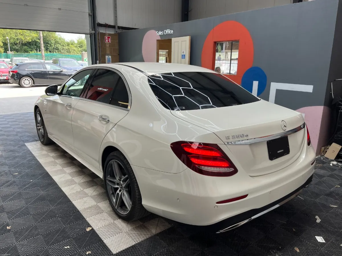 Mercedes-Benz E-Class 2017 MERCEDES-BENZ E350E SPO - Image 4
