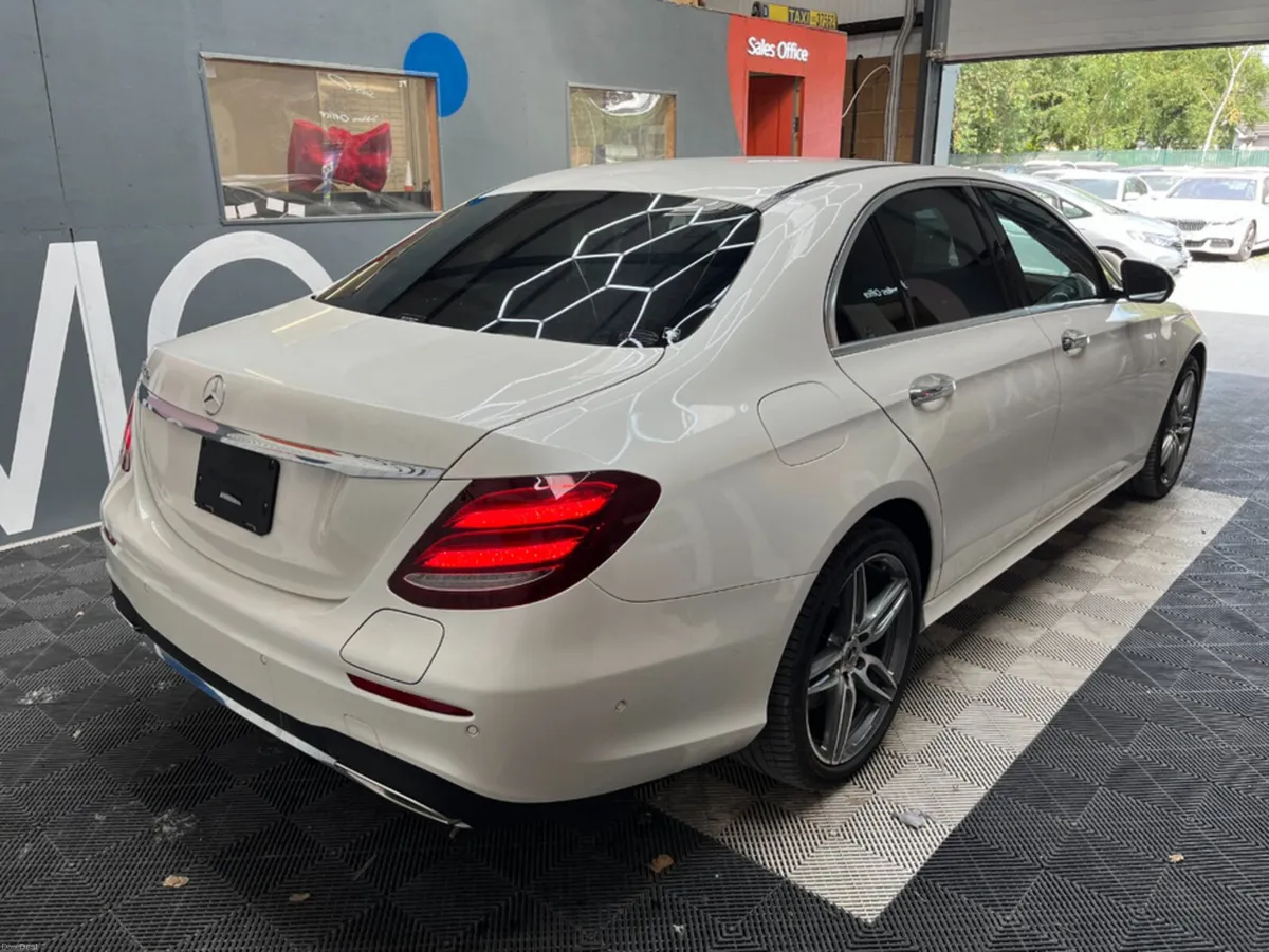 Mercedes-Benz E-Class 2017 MERCEDES-BENZ E350E SPO - Image 2