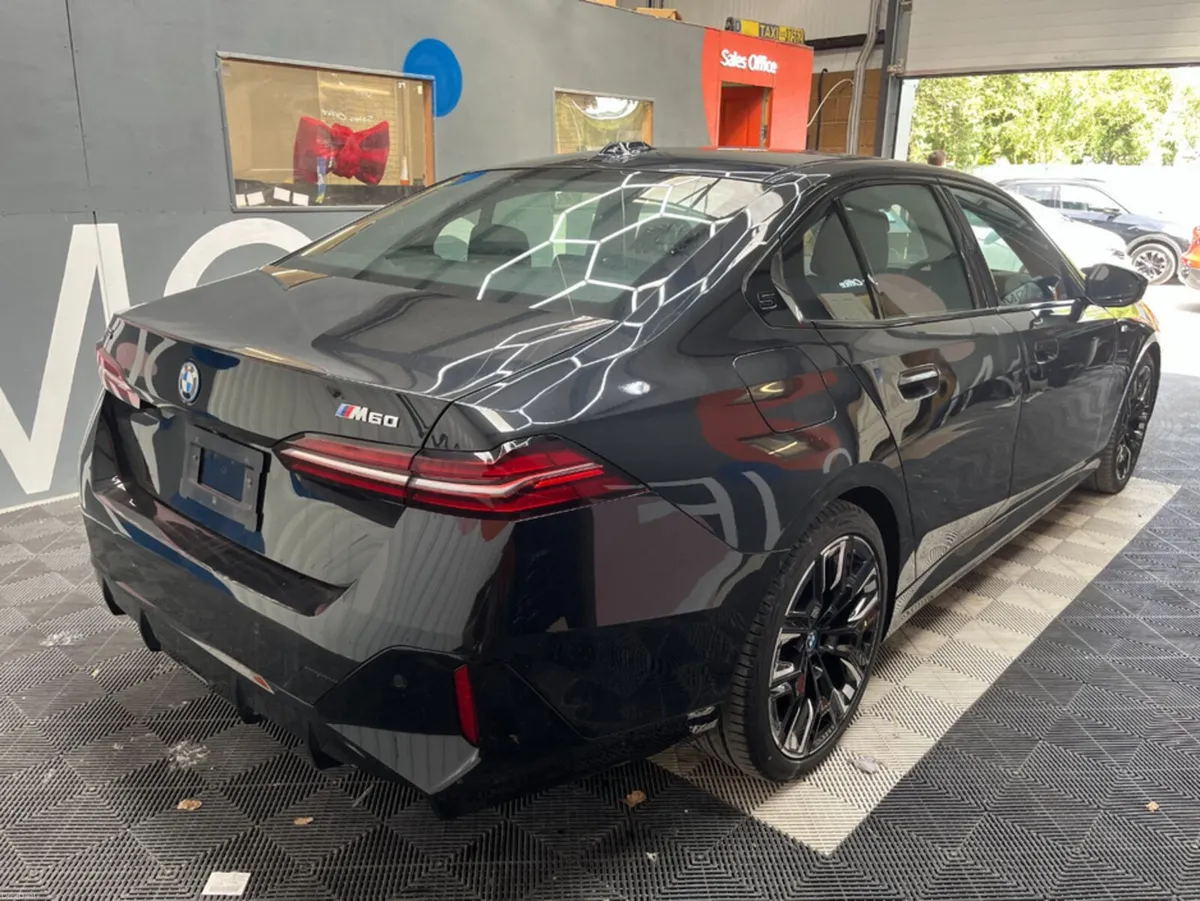 BMW i5 2024 BMW I5 M60 XDRIVE AUTOMATIC / CRUISE C - Image 2