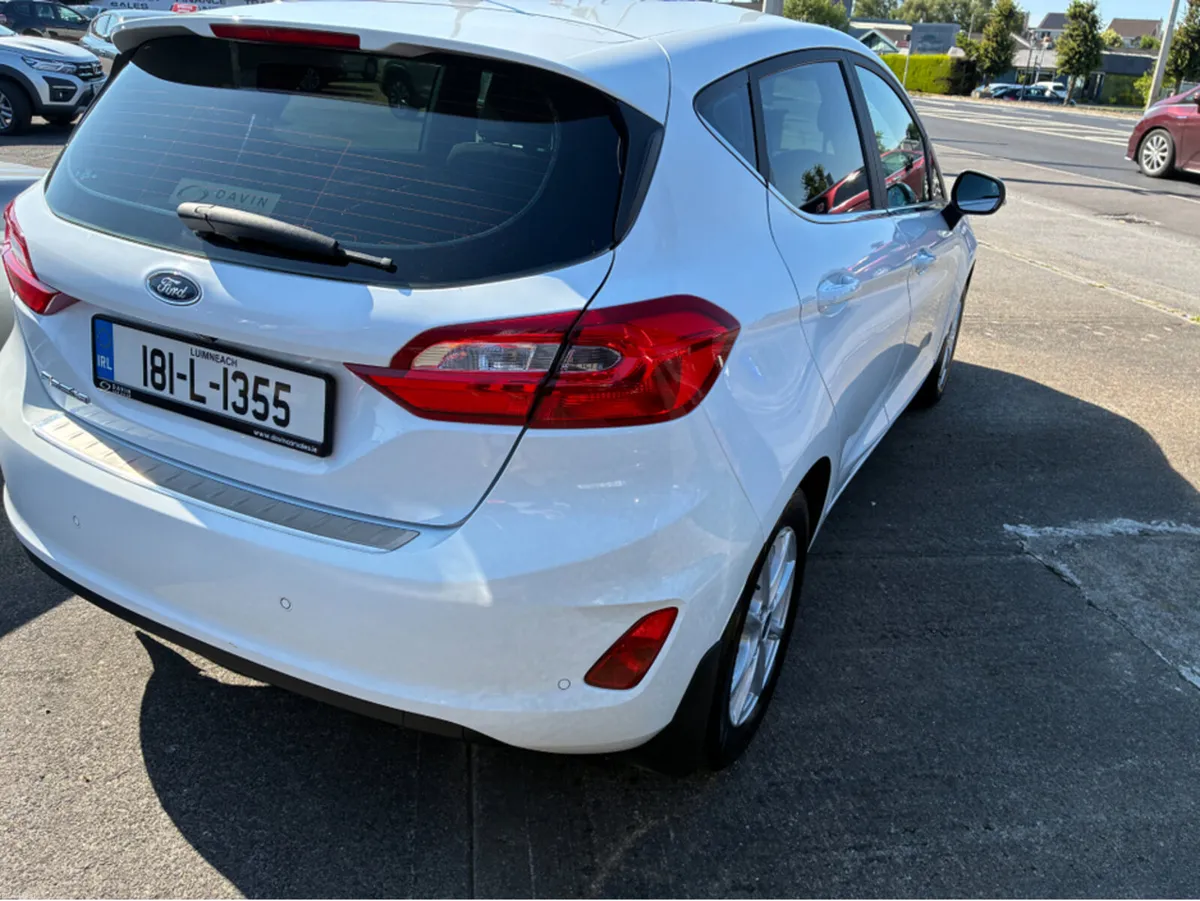 Ford Fiesta TITANIUM 1.0 ECOBOOST 1 100PS 4 - Image 6