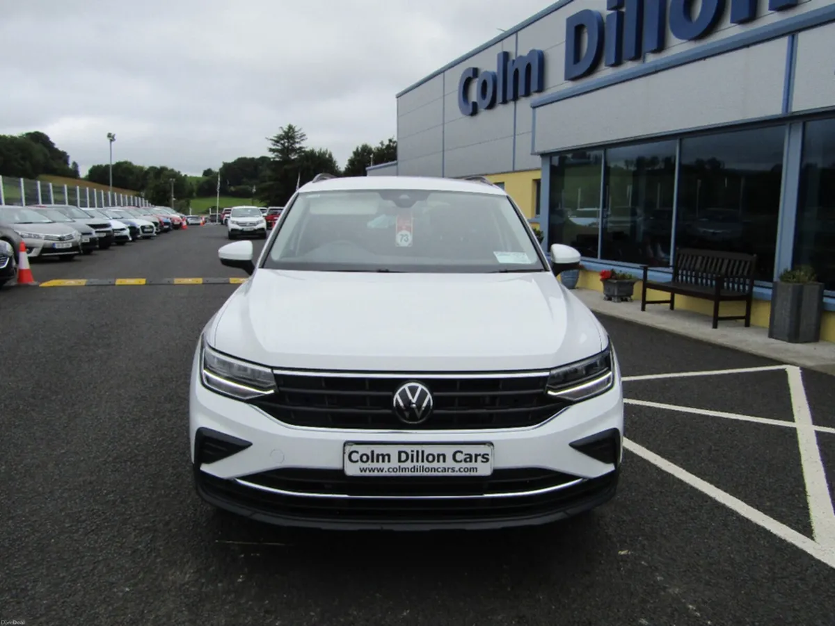 Volkswagen Tiguan LIFE 2.0 TDI MANUAL 6SPEED FWD 1 - Image 4