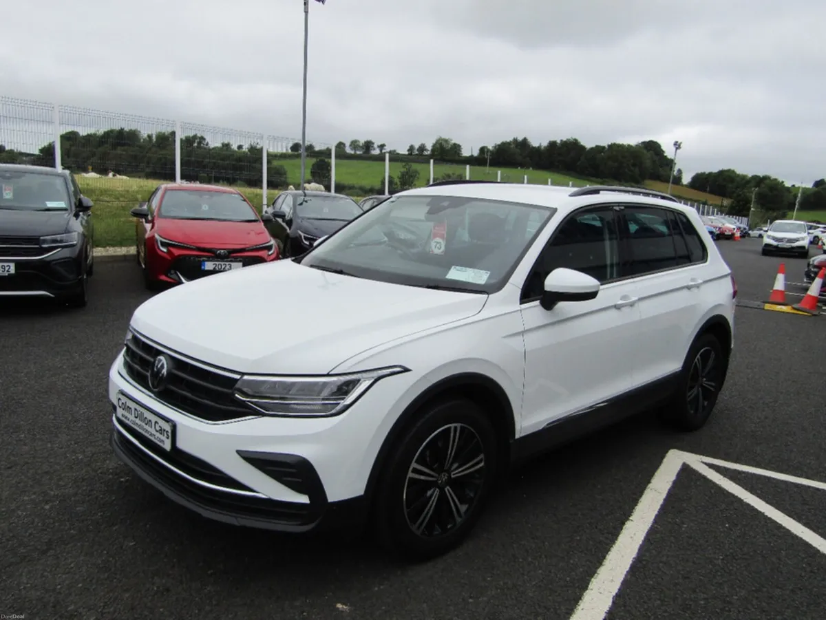 Volkswagen Tiguan LIFE 2.0 TDI MANUAL 6SPEED FWD 1 - Image 5