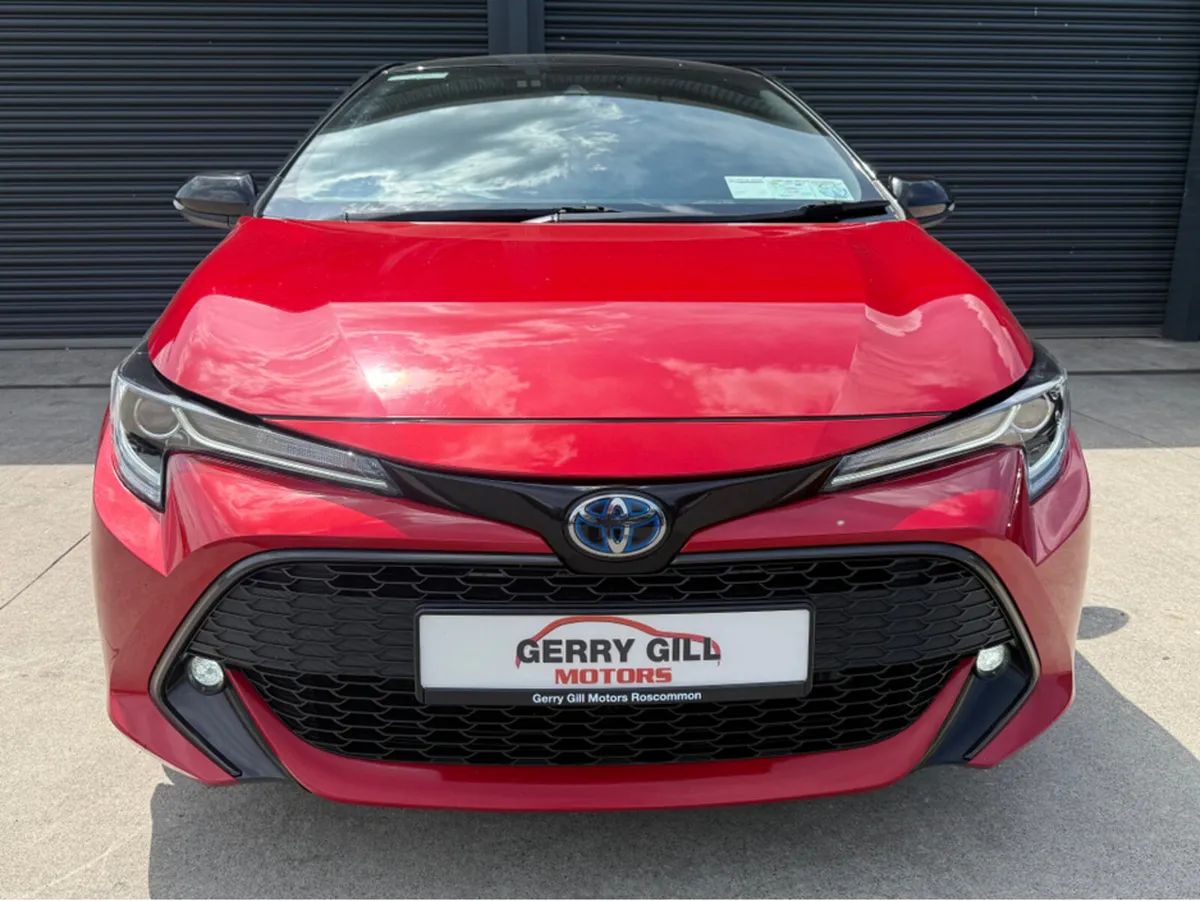 Toyota Corolla HYBRID LUNA SPORT HB 4DR AUTO - Image 2