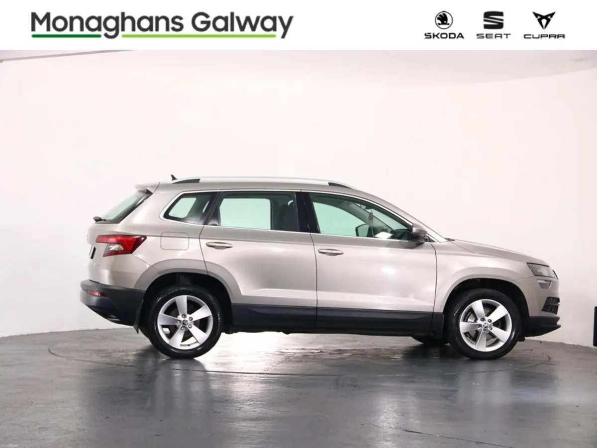Skoda Karoq AMBITION 1.6 TDI 115HP 4DR - Image 3