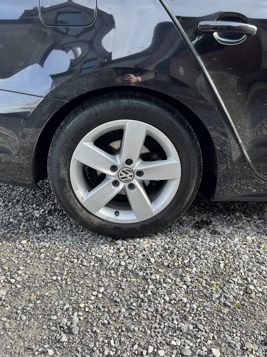 Volkswagen Jetta (Read Add) - Image 4