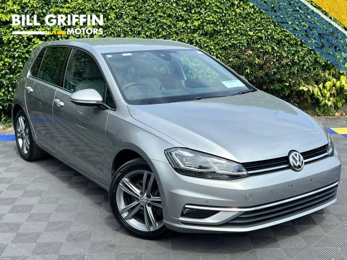 Volkswagen Golf HIGHLINE 2.0 TDI AUTO ** HUGE SPEC - Image 1