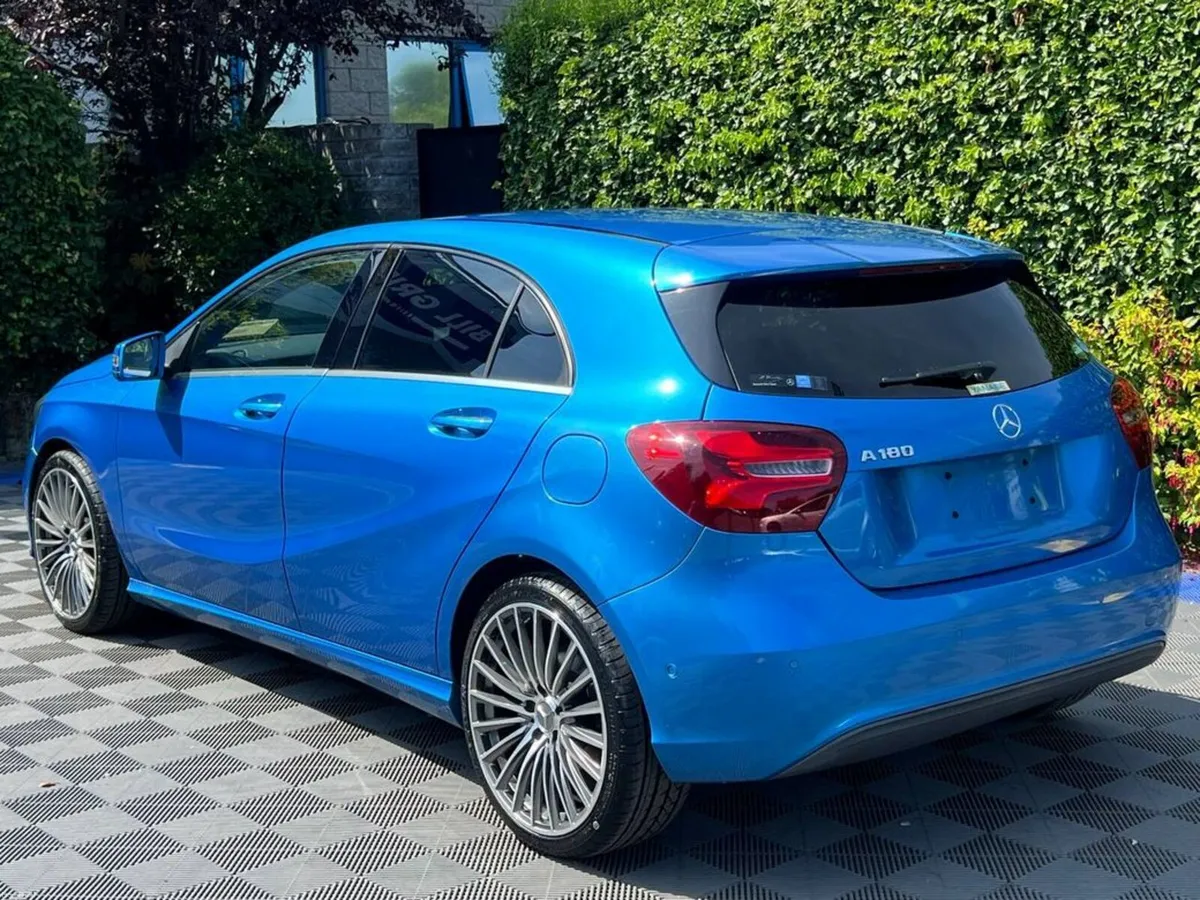 Mercedes-Benz A-Class A180 AMG-STYLE 1.6 AUTO // N - Image 5