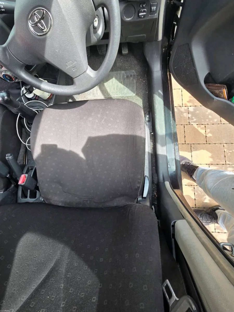 2006 Toyota Yaris - Image 4