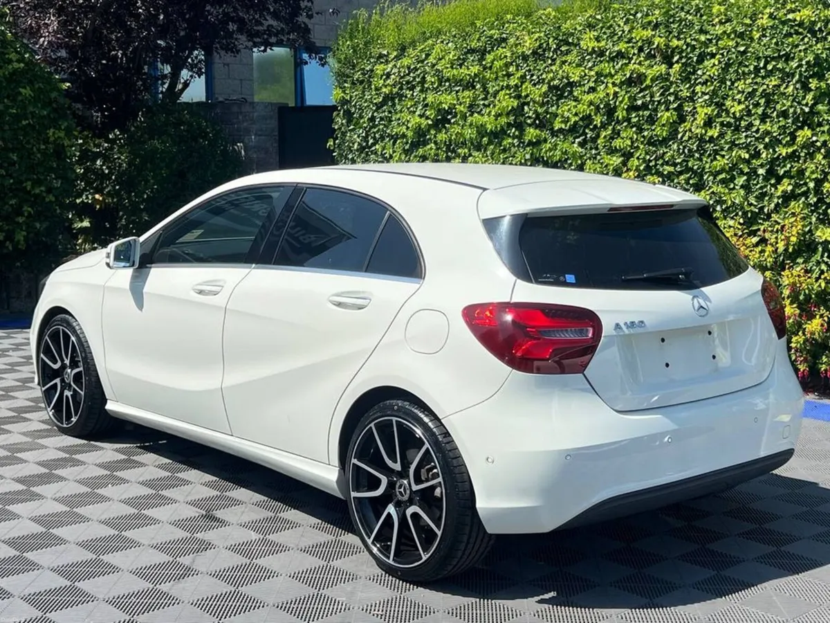 Mercedes-Benz A-Class A180 AMG-STYLE 1.6 AUTO // N - Image 5