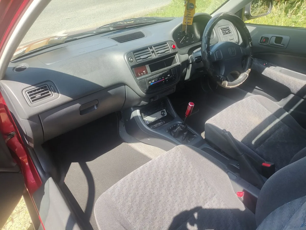 Honda Civic 2000 - Image 3
