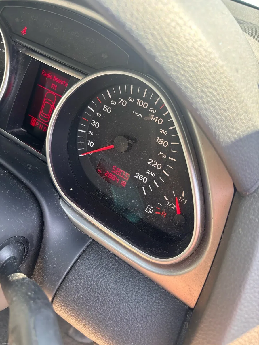 Car - Image 4