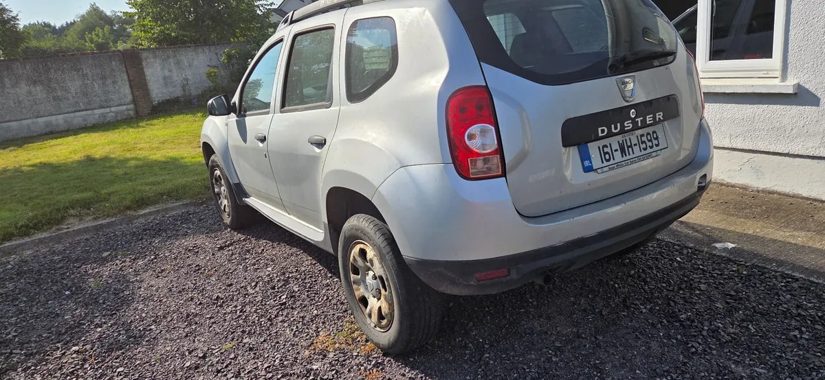 Dacia Duster 2016 - Image 2