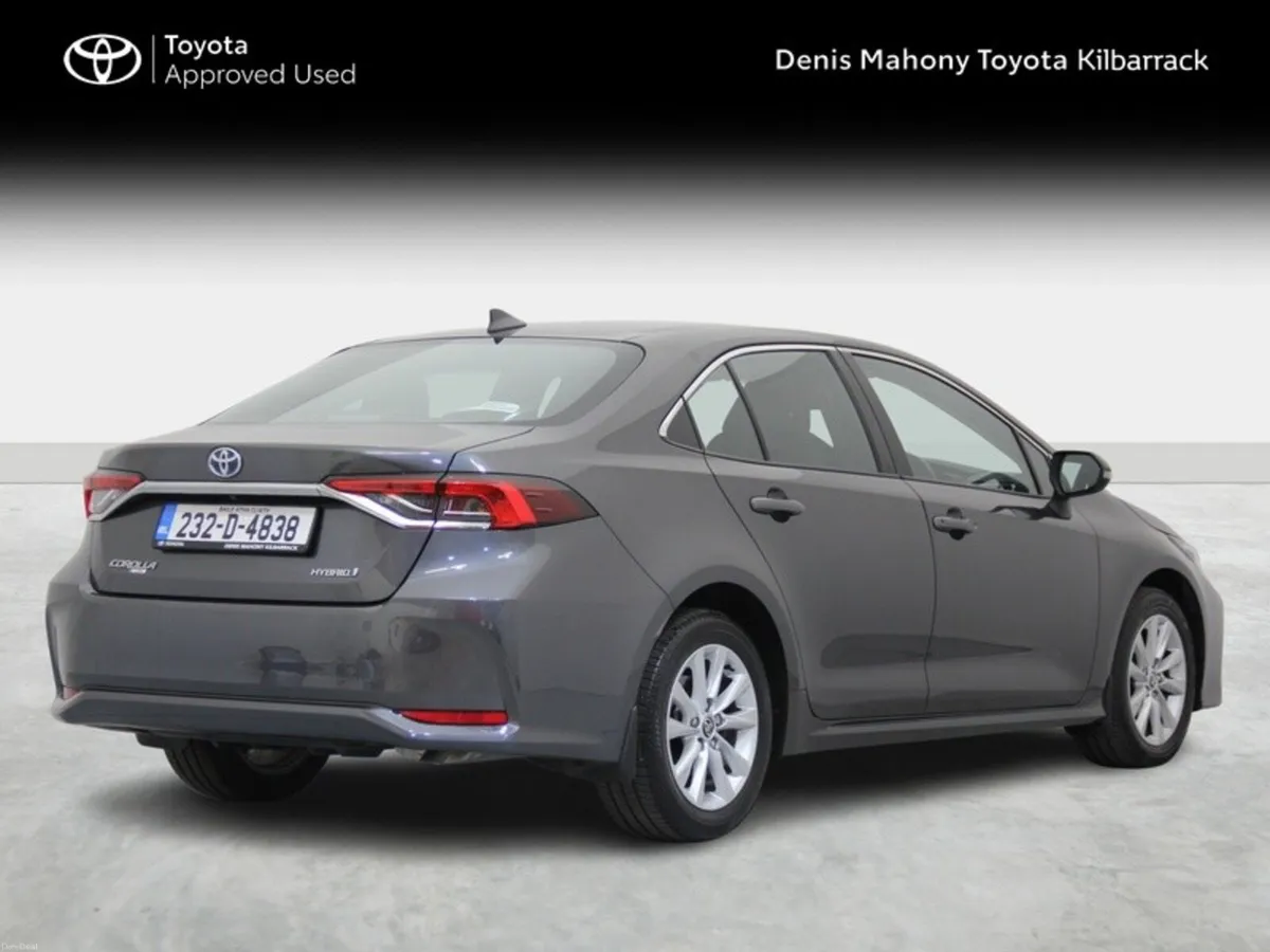 Toyota Corolla LUNA SALOON 4DR AUTO - Image 2