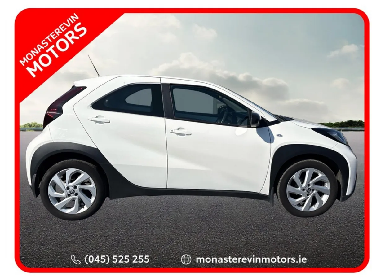 Toyota Aygo X 1.0 PULSE 4DR - Image 3