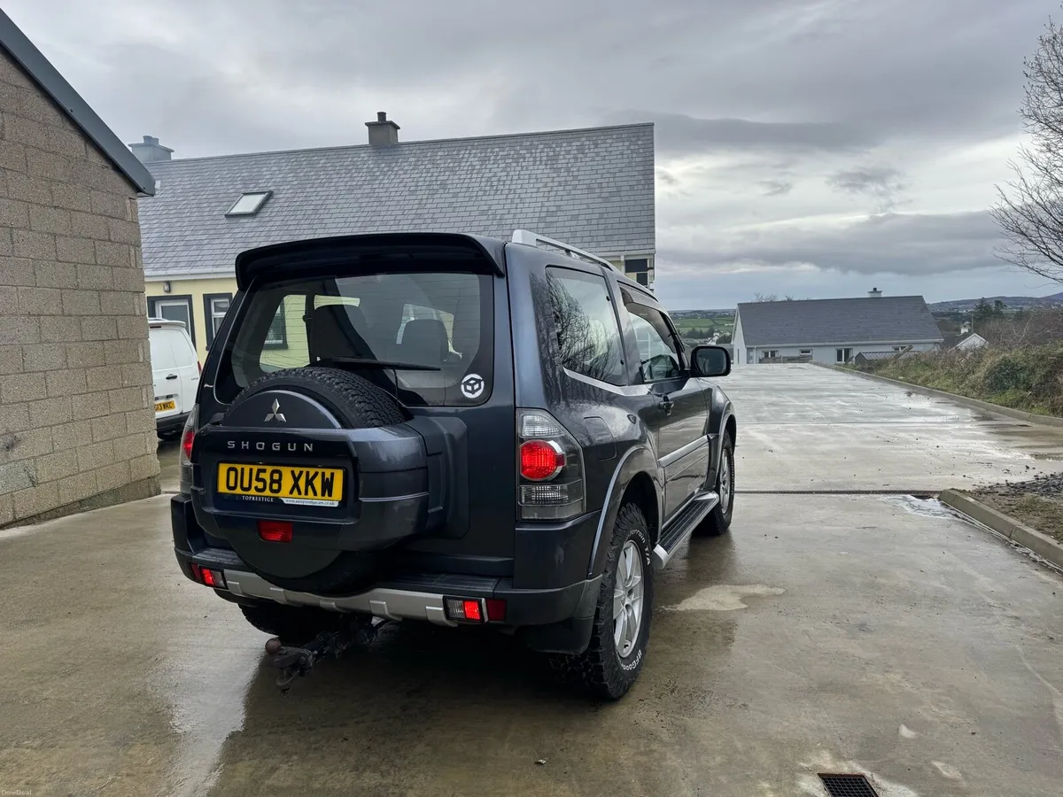 Mitsubishi Shogun swb - Image 3