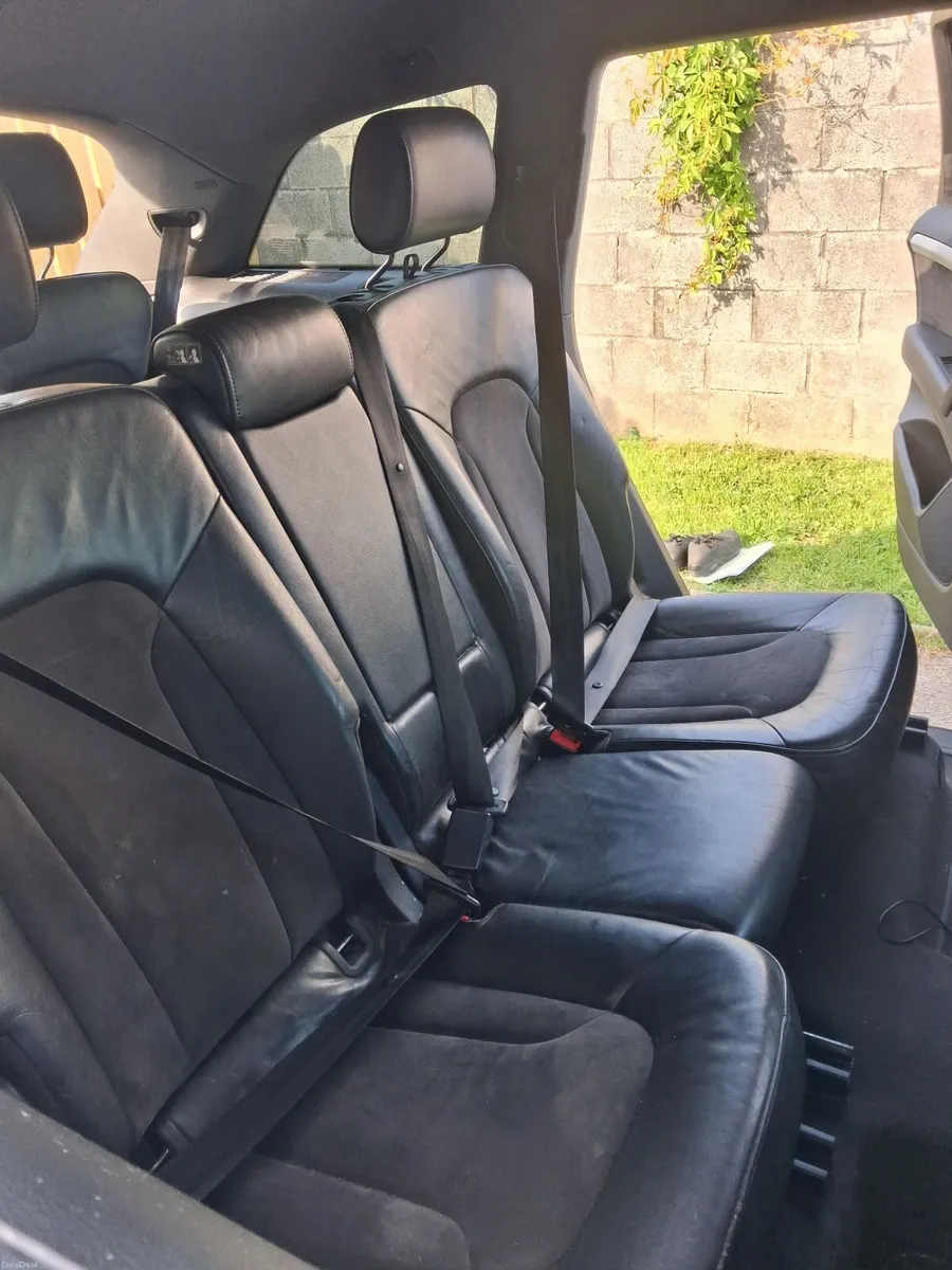 Audi Q7 Sline Quatro - Image 4