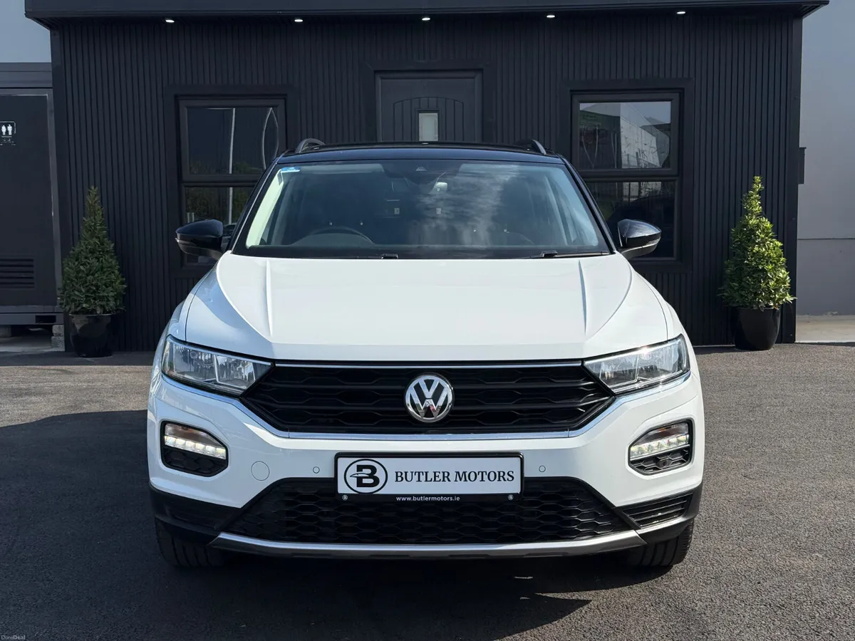 2018 VW T-Roc 1.0L Design Black Ed - Image 4