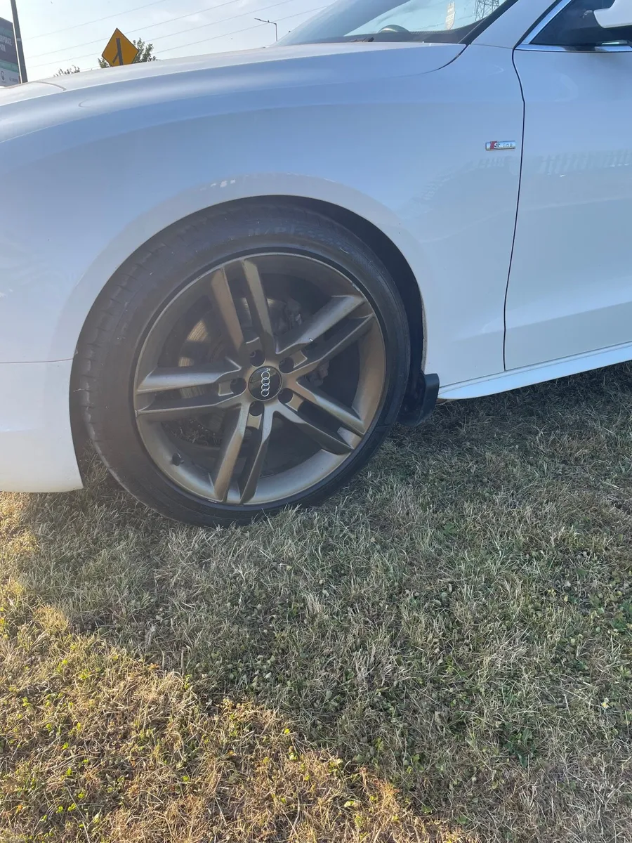 Audi A5 2010 - Image 6