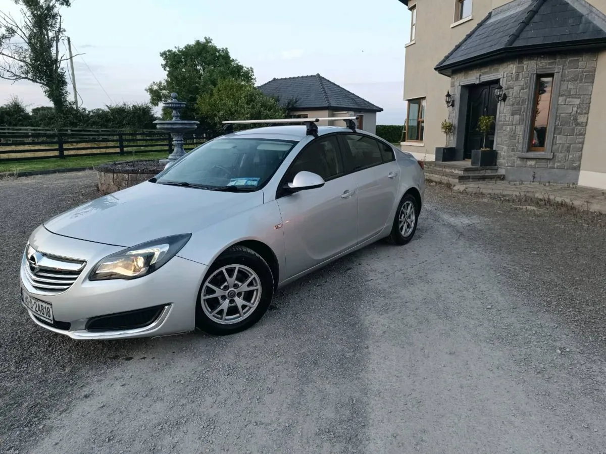 Opel insignia 14 months NCT + tax - Image 3
