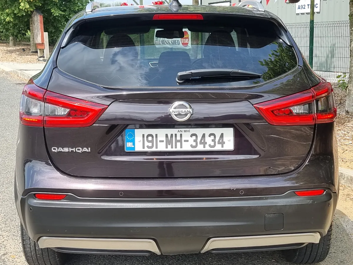 Nissan Qashqai 2019 petrol ⛽️ nct&tax €8900 - Image 3