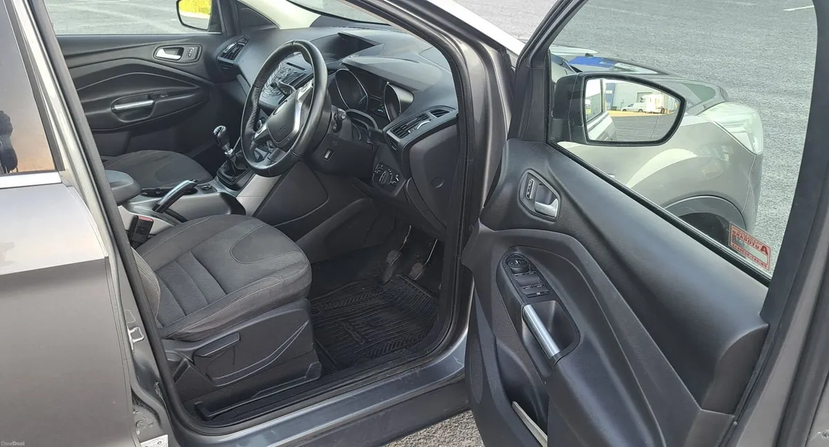 2014 Ford Kuga - Image 6