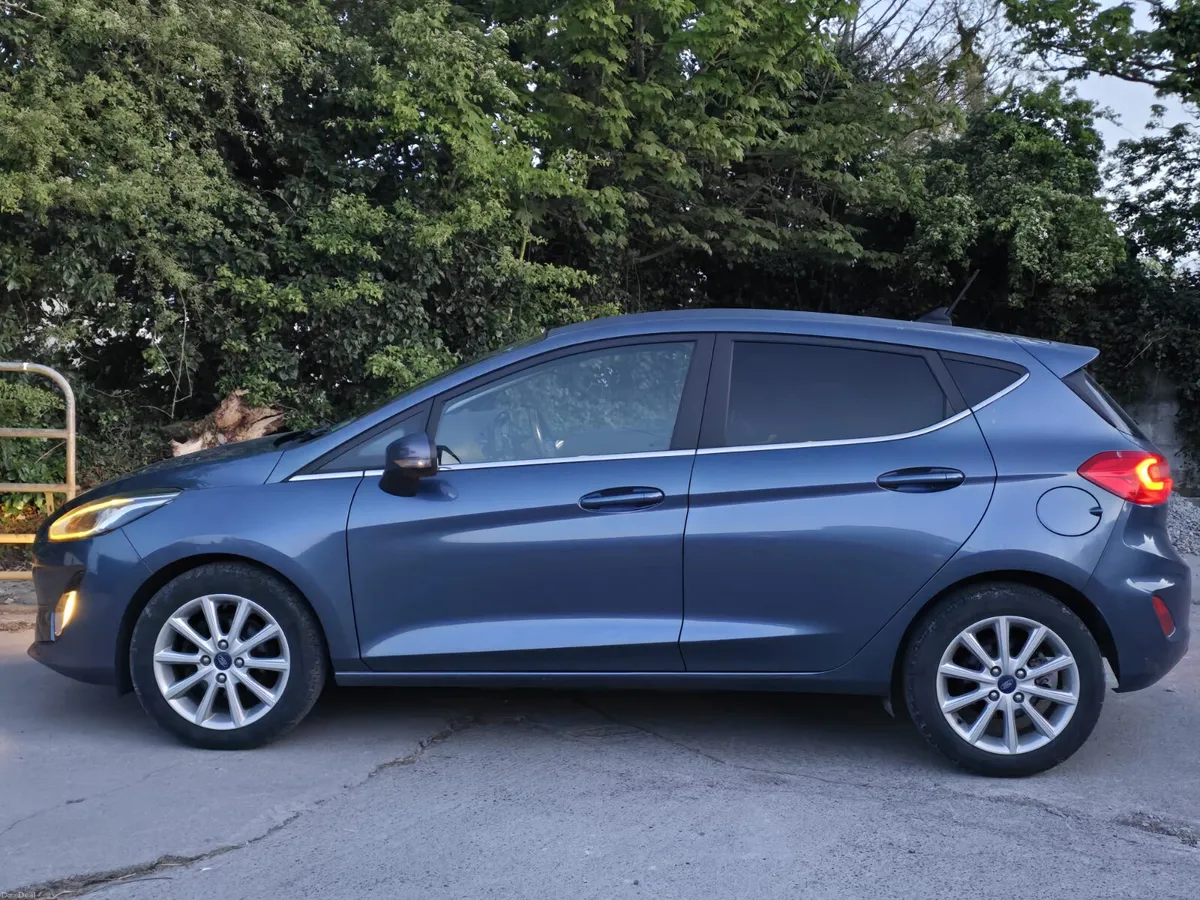 Ford Fiesta 2019 diesel ⛽️ nct&tax €8990 - Image 1