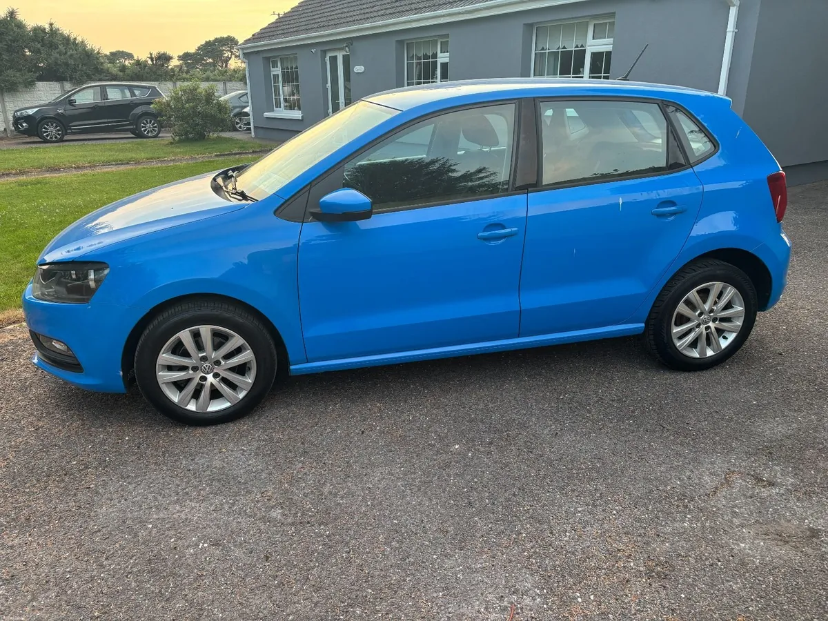 Low miles, one owner, 161 Volkswagen Polo, history - Image 2