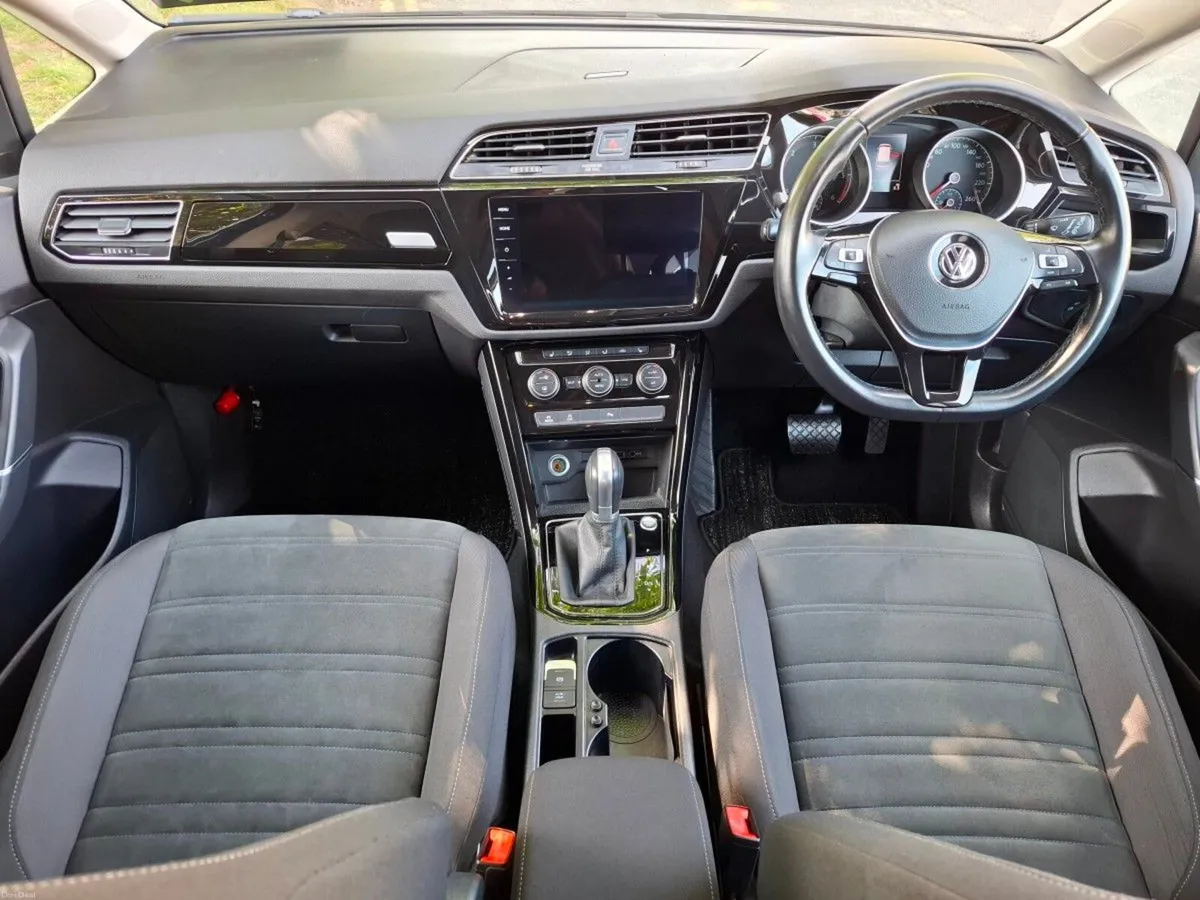 Volkswagen Touran 2.0 TDI HIGHLINE DIESEL AUTO 7 S - Image 3