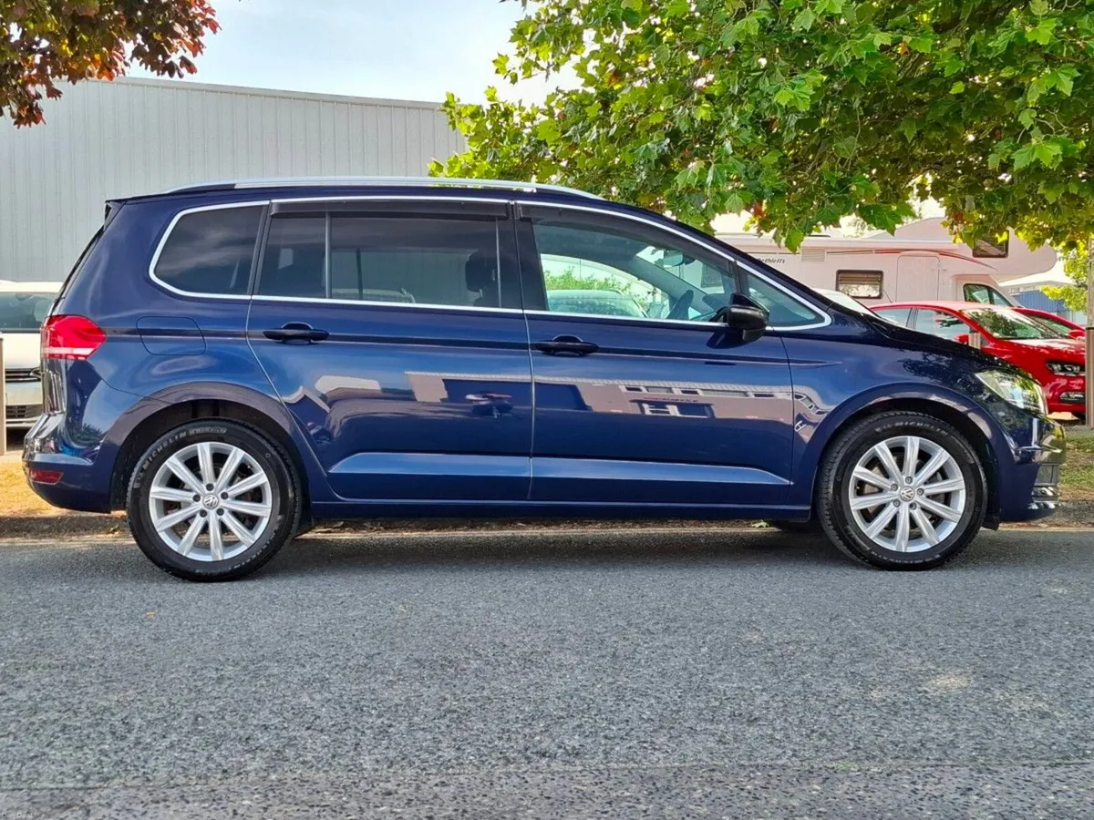 Volkswagen Touran 2.0 TDI HIGHLINE DIESEL AUTO 7 S - Image 6