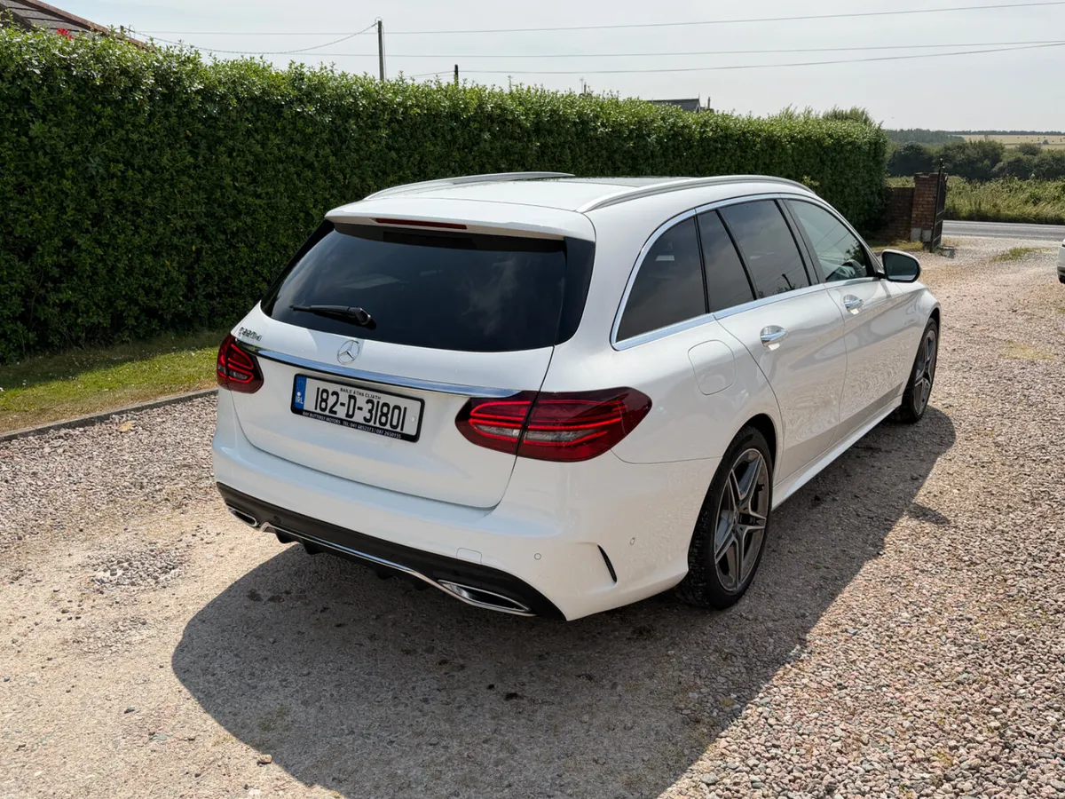Mercedes-Benz C220 AMG line Estate - Image 4
