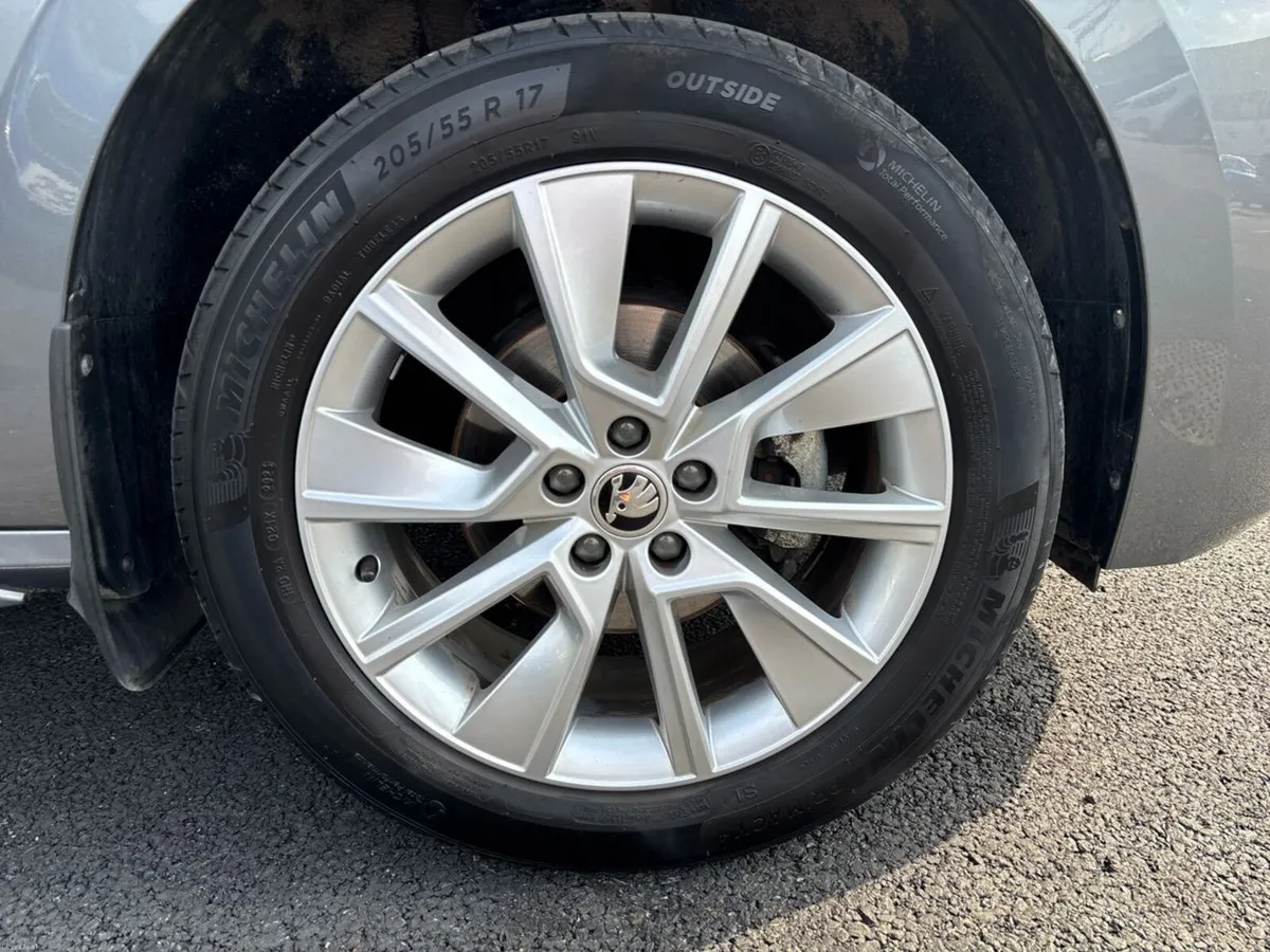 Skoda Kamiq Style 1.0TSI 110HP - Image 5