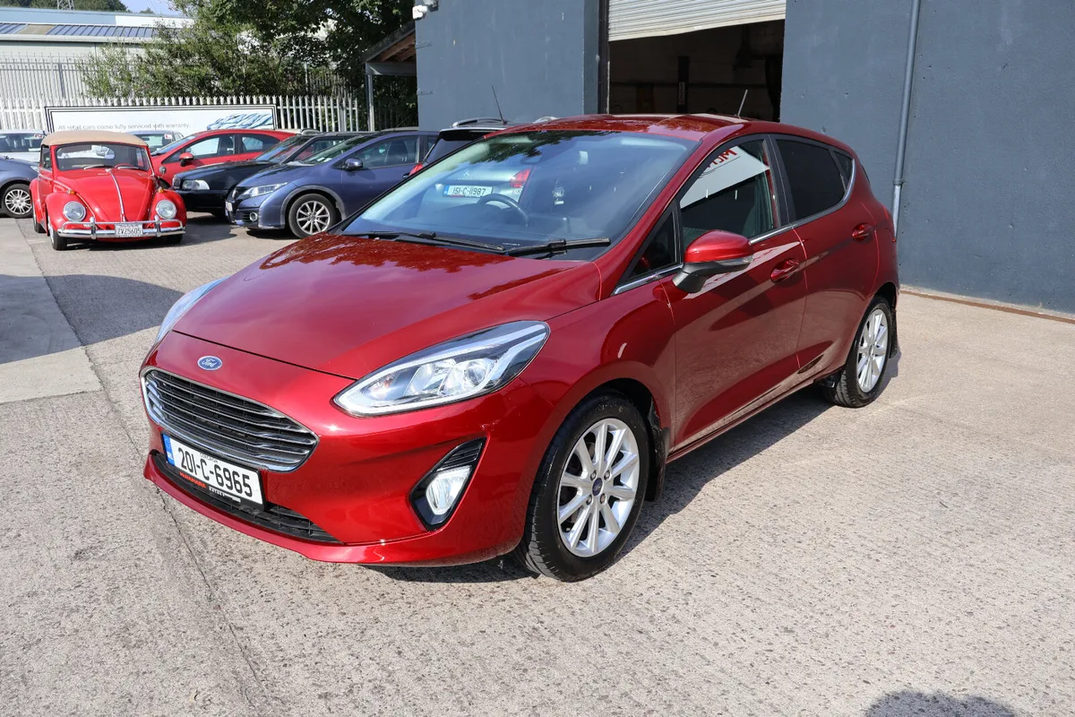 Ford Fiesta Titanium 1 Owner 33,000km  'As New' - Image 5