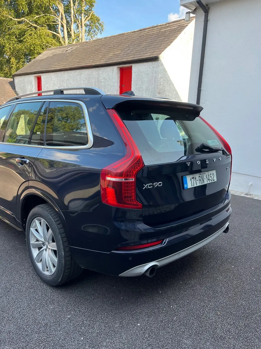 Volvo XC90 2017 - Image 3