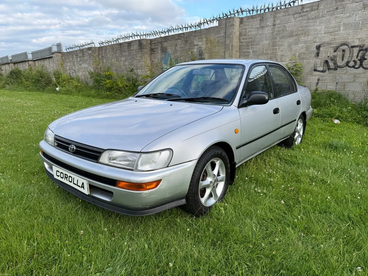 E10 Toyota Corolla - Image 2