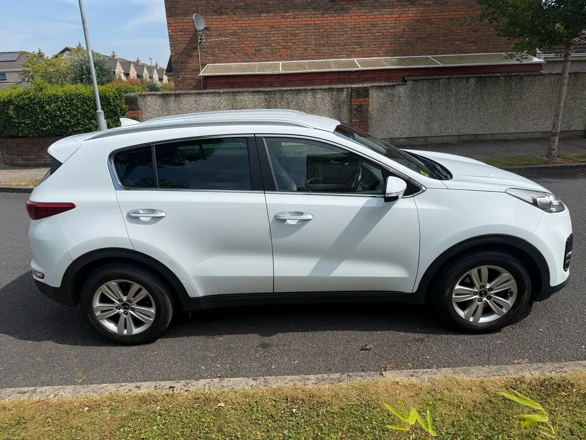 181 Kia Sportage Platnium NEW NCT 04/28 - Image 5