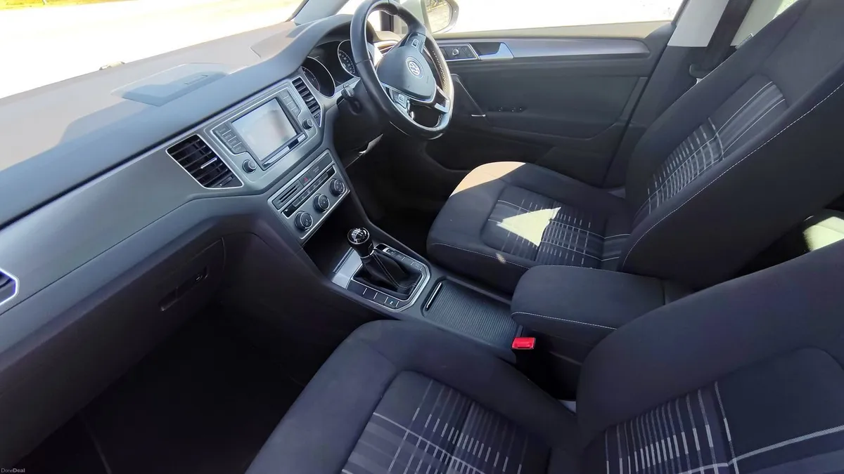 Volkswagen Golf 2016 - Image 4