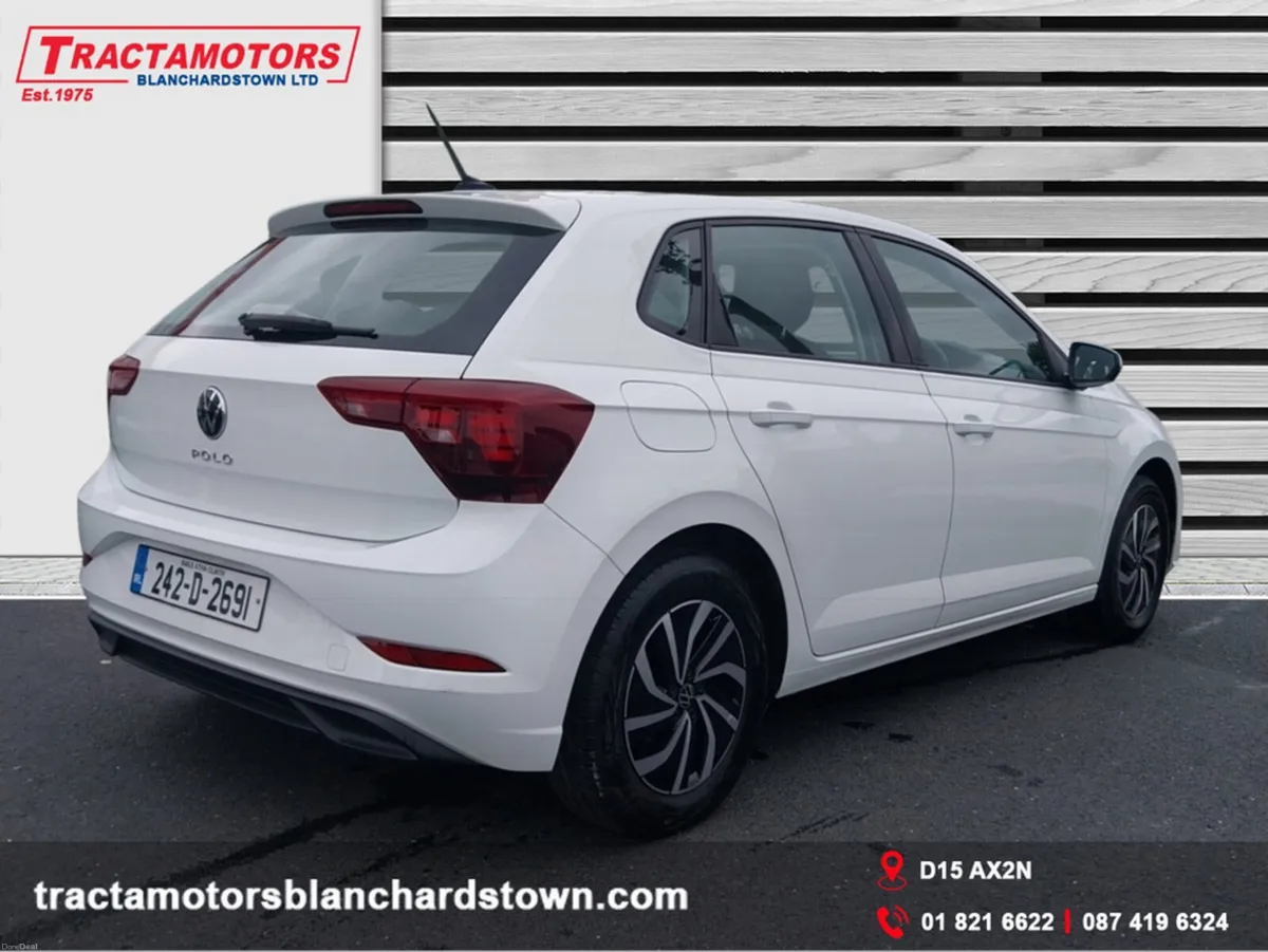Volkswagen Polo LIFE 1.0 TSI 95BHP MANUAL 5SPEED 5 - Image 3