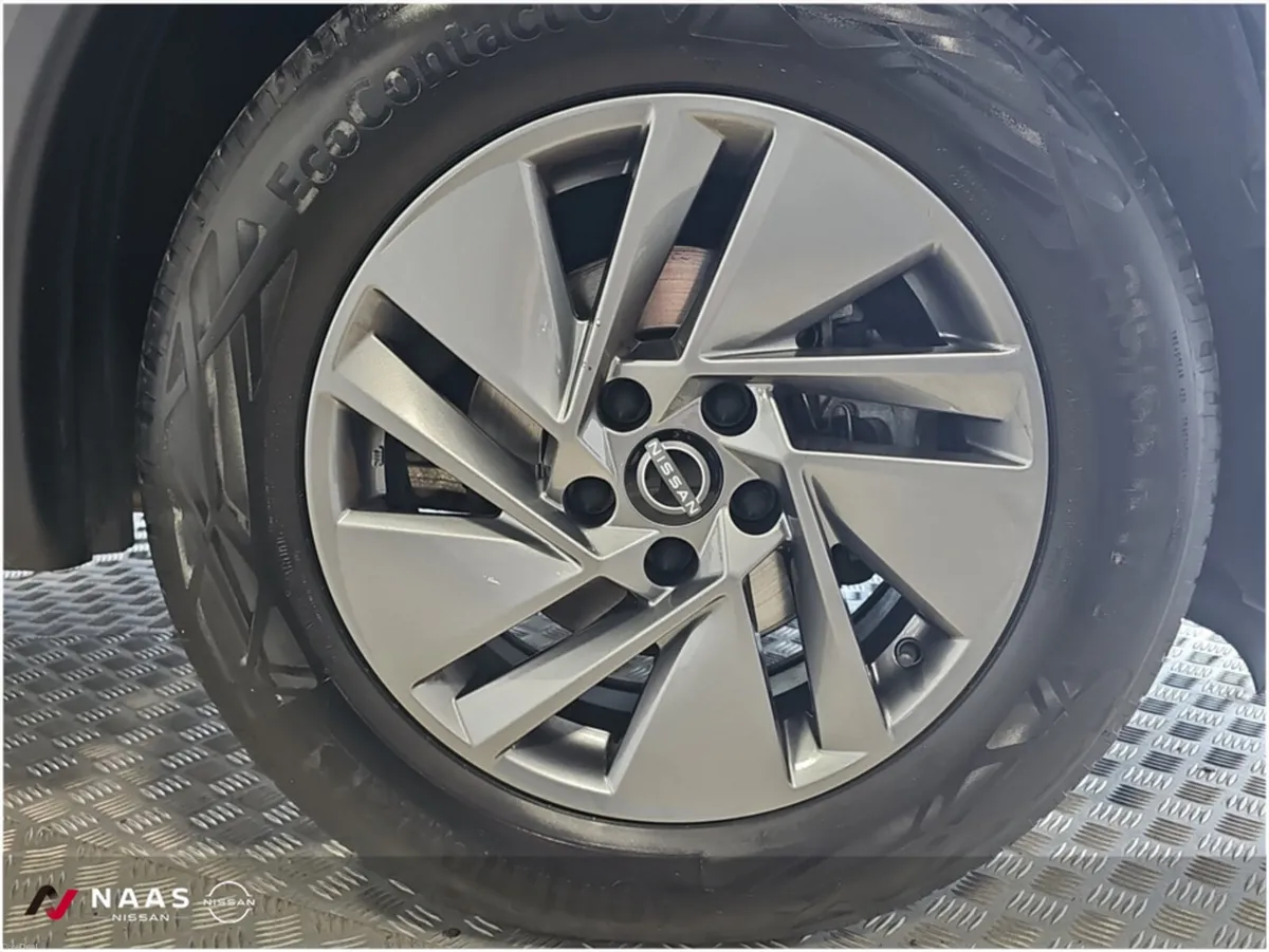 Nissan Qashqai QQ 1.3 HYB SV MY2.75 4DR - Image 6