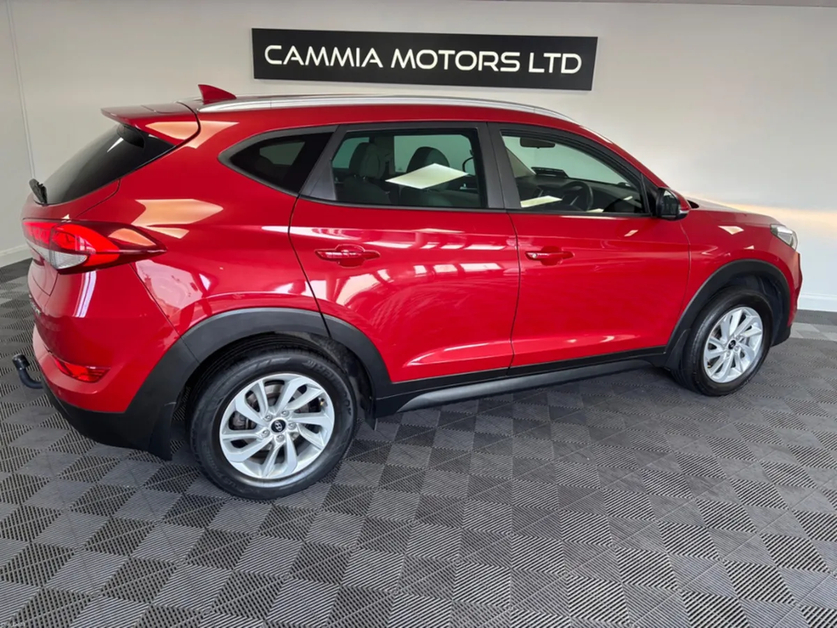 Hyundai Tucson HYUNDAI TUCSON EXECUTIVE 1.7 5DR*CR - Image 4