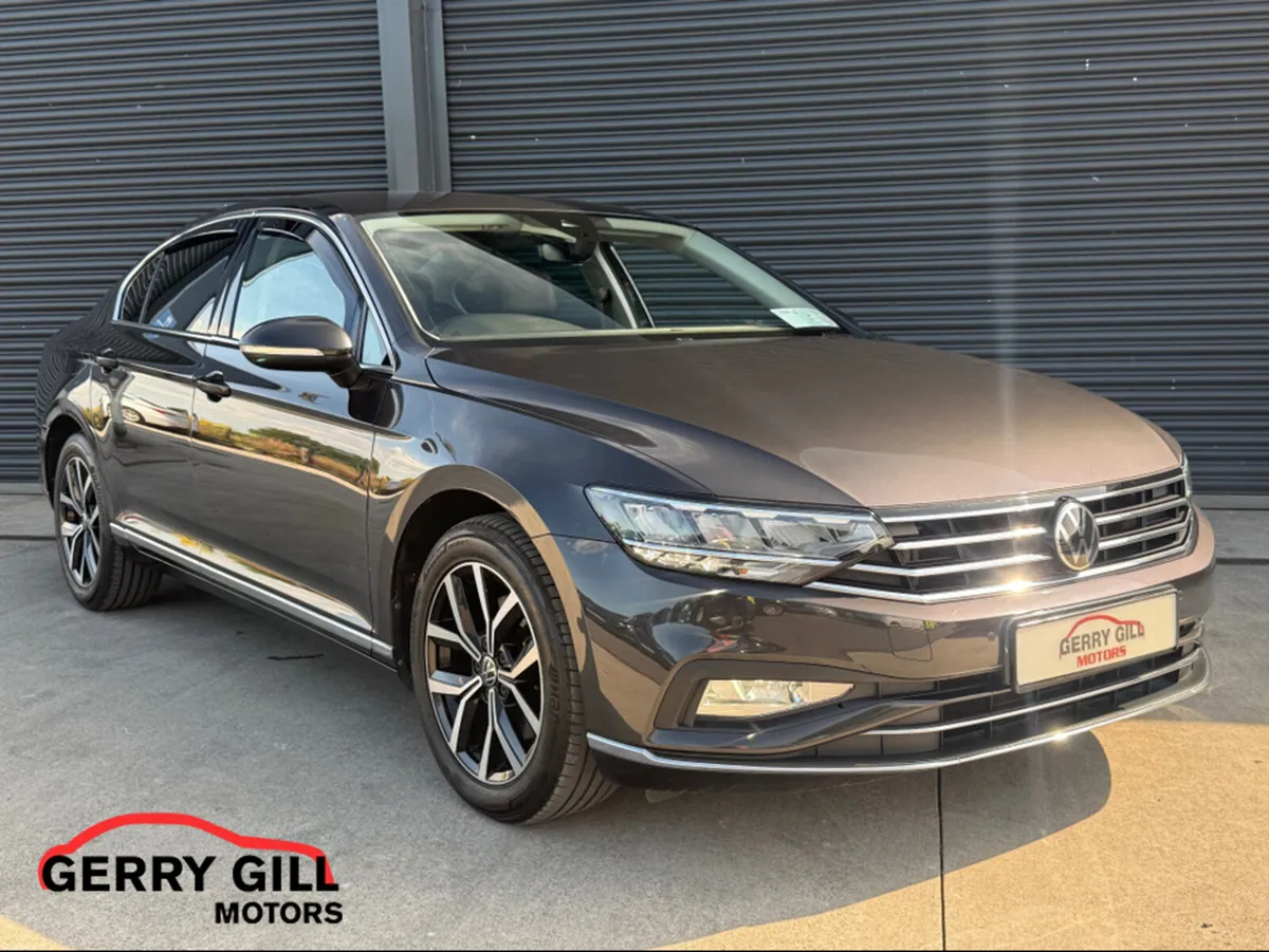 Volkswagen Passat ELEGANCE 2.0 TDI D7F 150 4DR AUT - Image 1