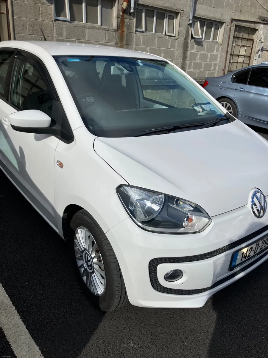Volkswagen up! 2014 - Image 2