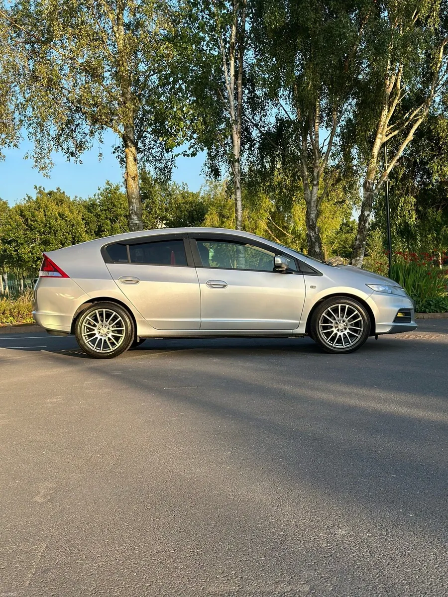 2014 Honda Insight Hybrid | 152k KM | NCT 09/27 - Image 4