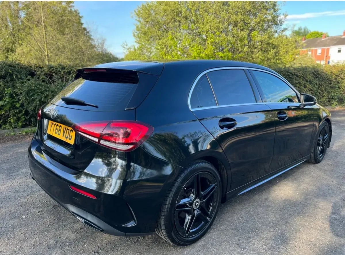 UK REG 2018 MERCEDES A180 AMG AUTO - Image 3