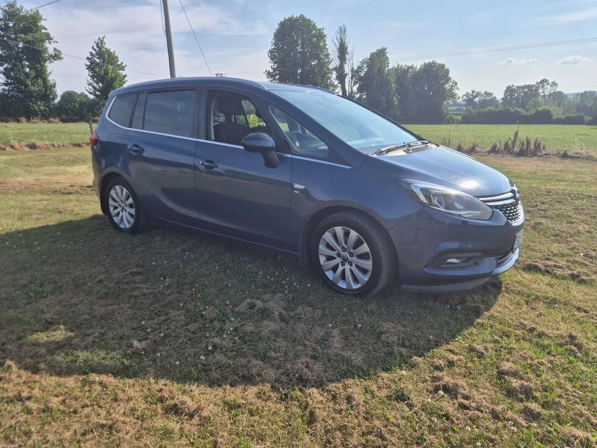 Opel Zafira 2016 - Image 2