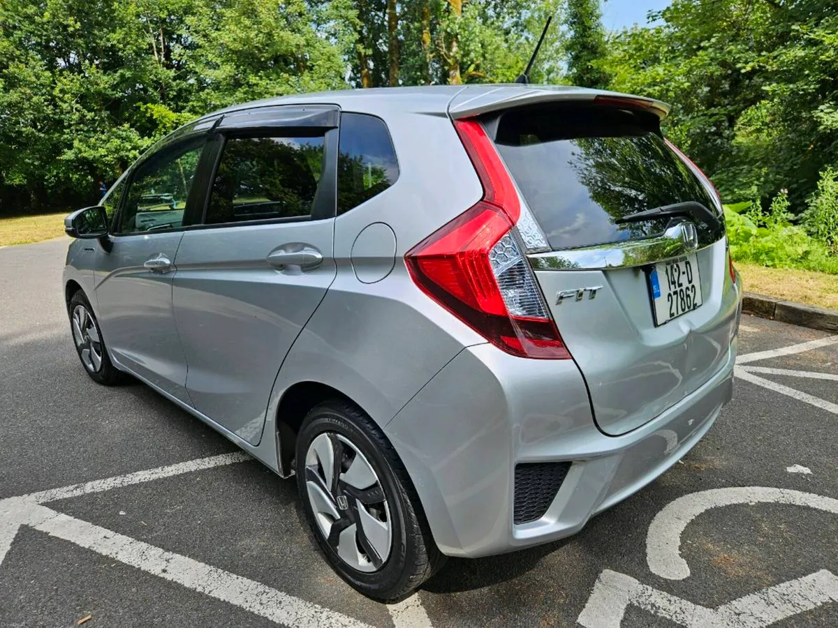 Honda Fit - Image 4